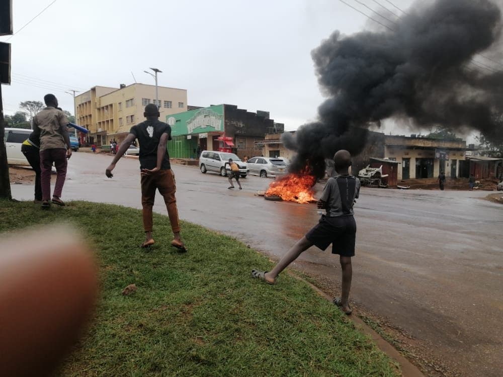 'Bobi Wine Rioters Wanted to Burn Us,' Passenger Recounts Horrific 10-Hour Mbra-Kla Trip
