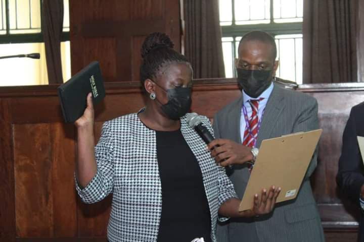 Chief Justice Owiny-Dollo Presides over Swearing-in of New NIRA ED