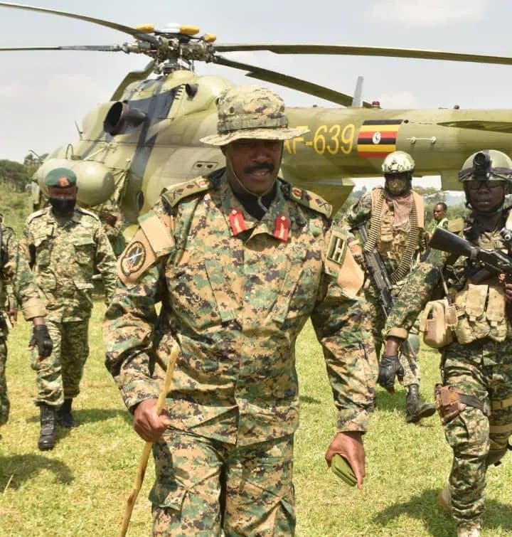 Gen Muhanga Briefs Soldiers After Touring Kambi ya Yua