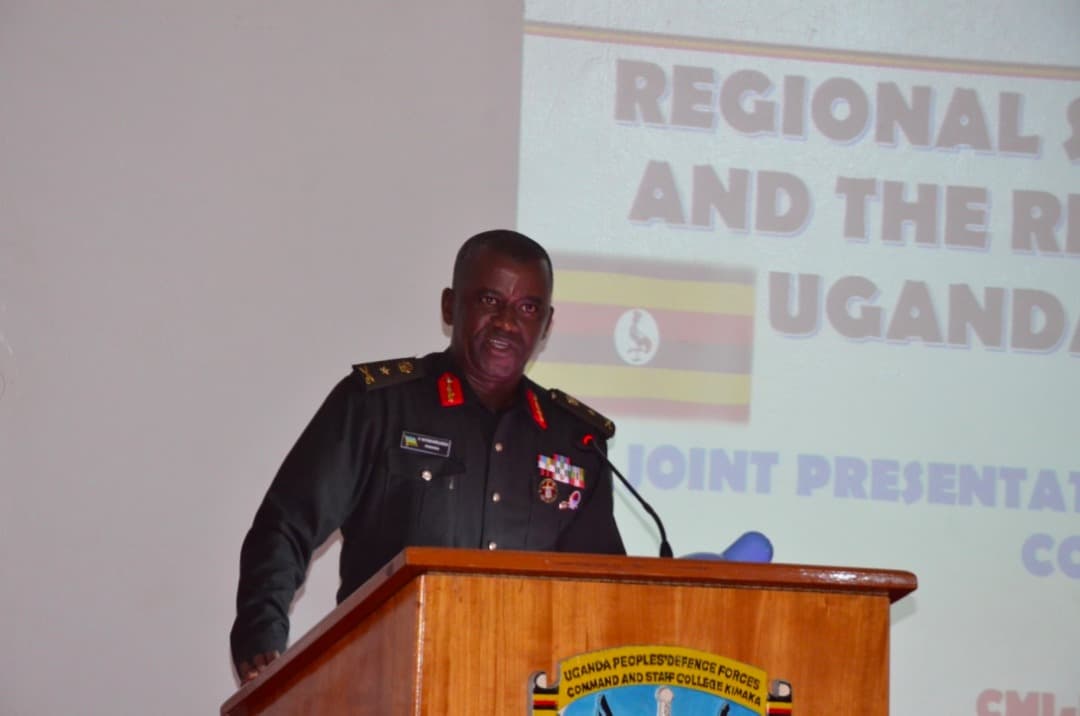 Rwandan Military Intelligence Chief Lectures Senior UPDF Officers at Kimaka