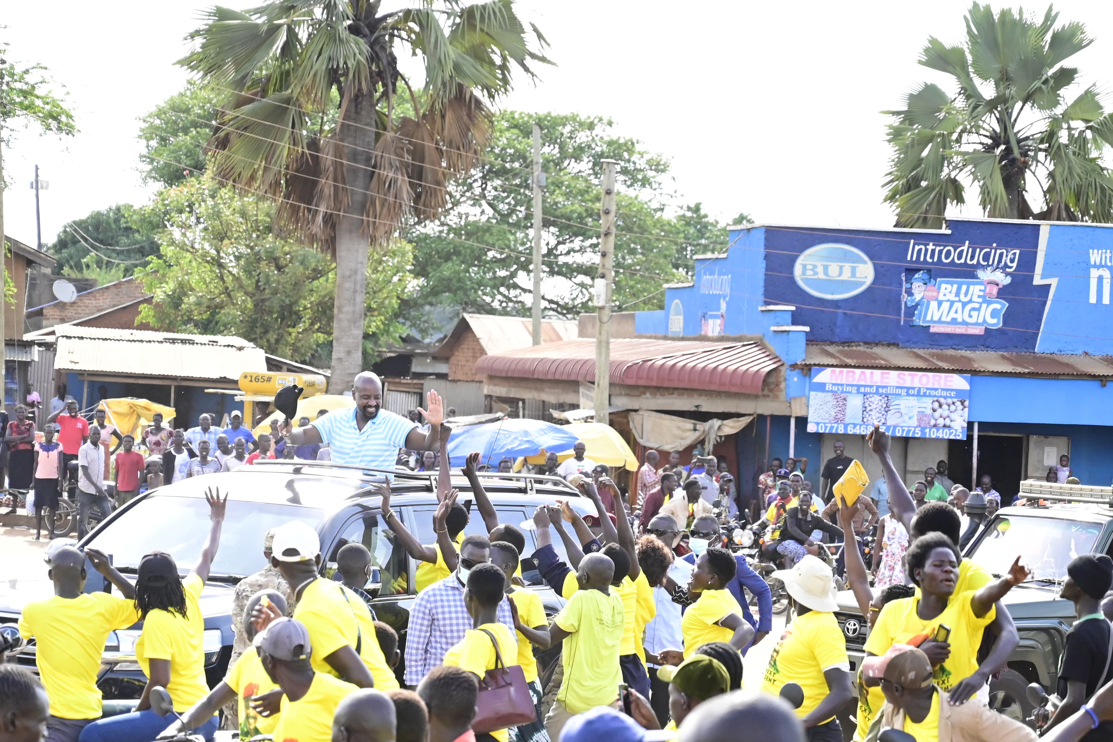 Thousands Welcome Gen Kainerugaba in Kitgum 