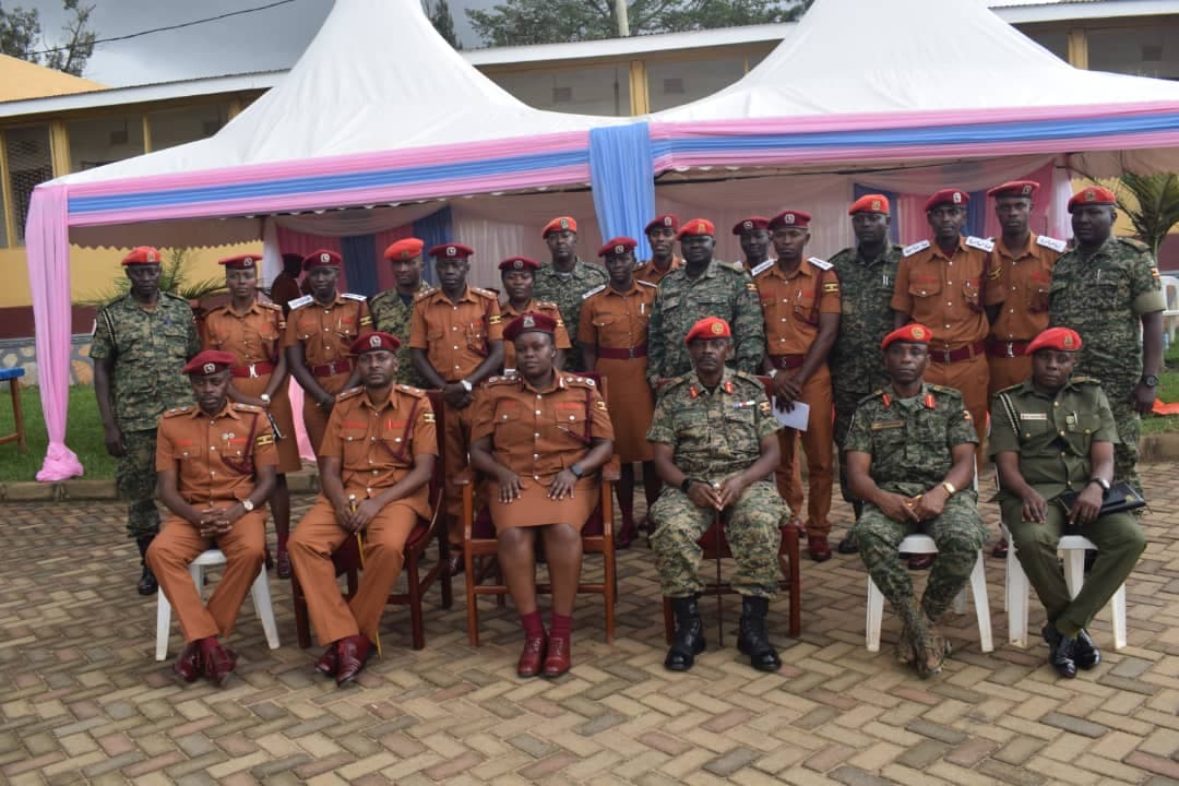 Military Police Tipped on Handling Prisoners