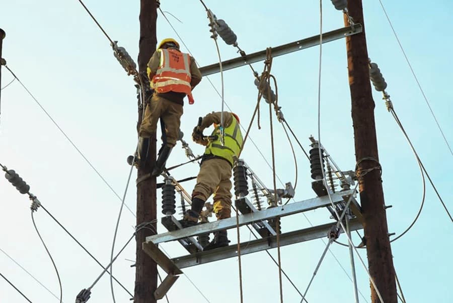 Government Set for Smooth Transition as UMEME Concession Ends