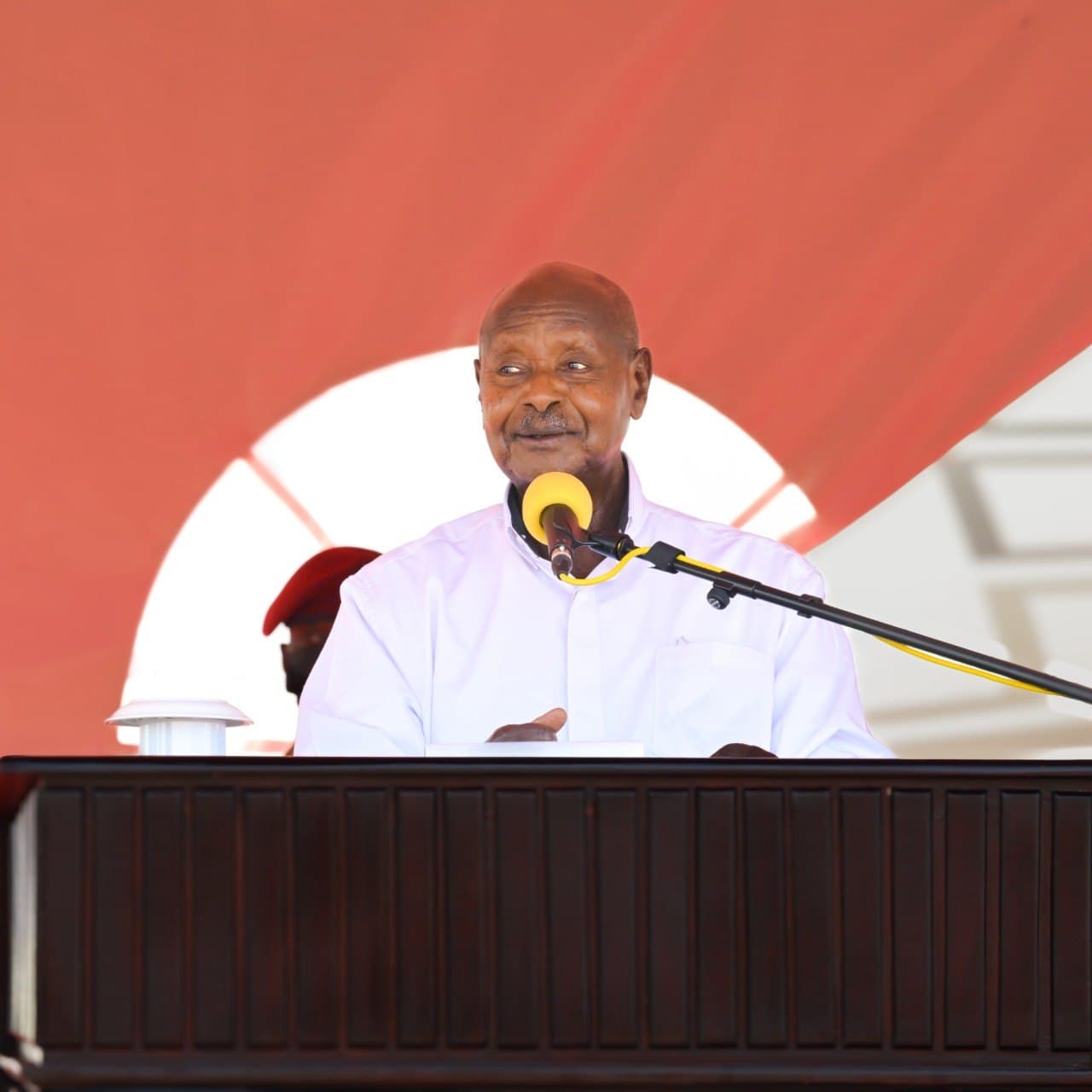 Museveni Sees Export Gains in Falling Shilling