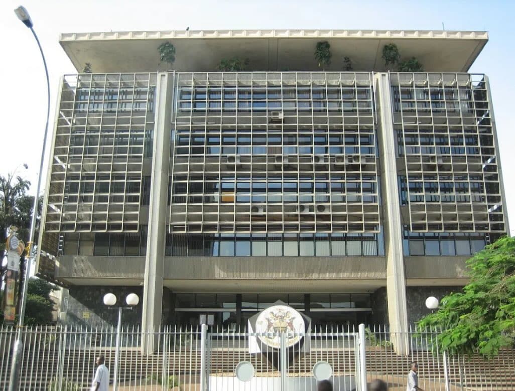 Bank of Uganda Caps Over-the-Counter Cash Withdrawals