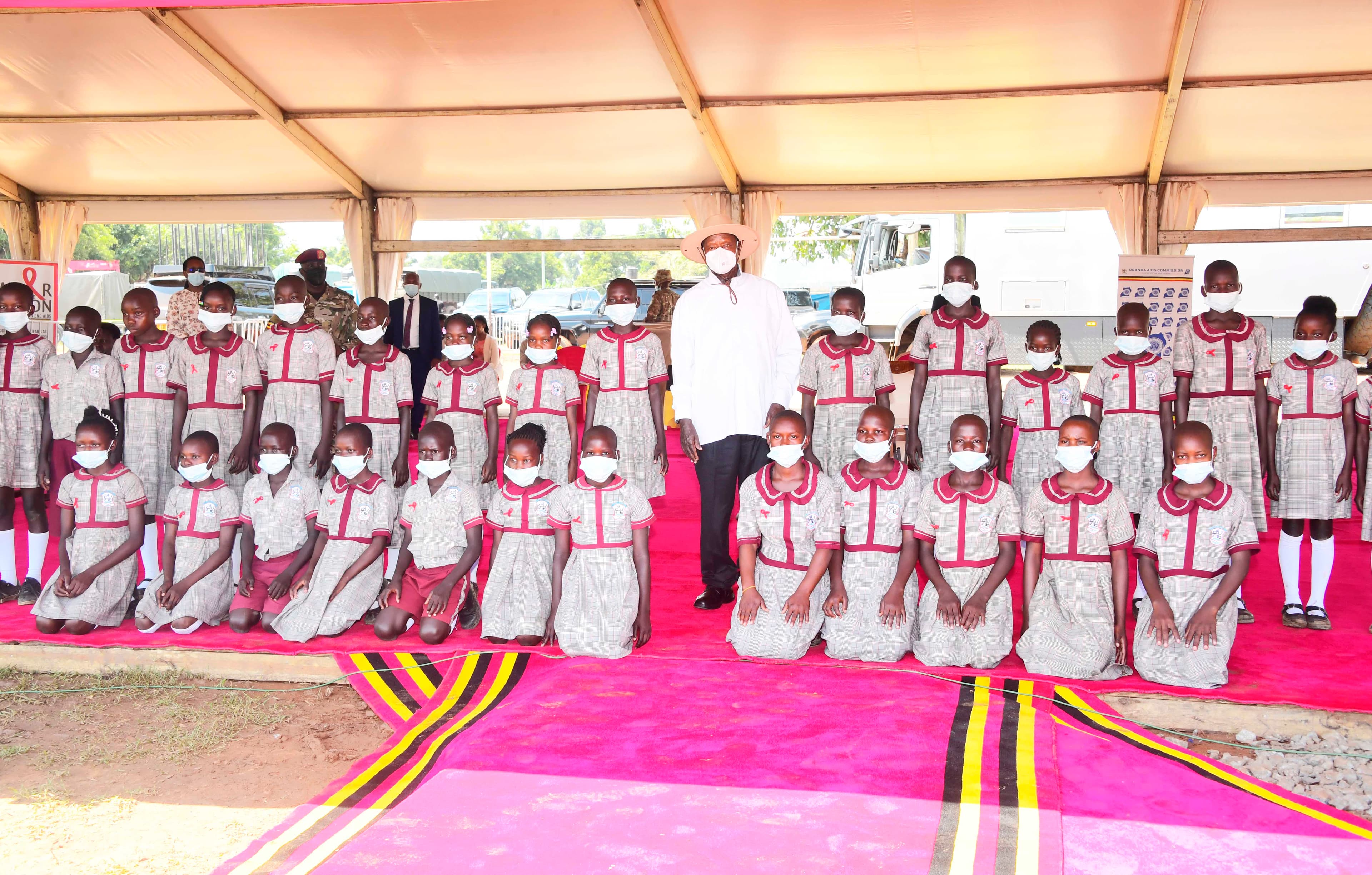 Museveni Pledges Support for Research on HIV Vaccine and Cure